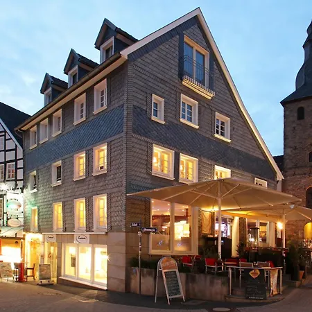 Апартаменты Stillvolle Mitten In Hattingen-altstadt *